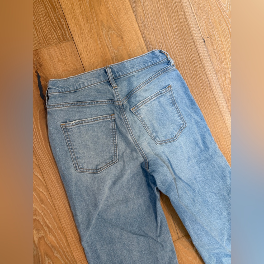 Universal Thread • Rhinestone High Rise Straight Jeans - Picture 7 of 9